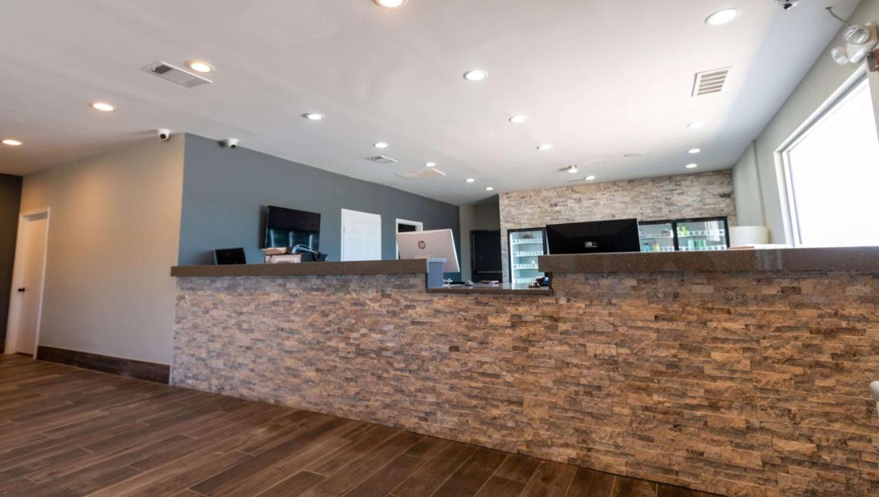 Magnuson Extended Stay And Suites Airport Hotel Irving Eksteriør billede